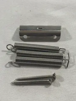 TREMOLO CLAW SPRINGS