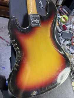 FENDER JAZZ BASS 1966