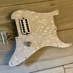 PICKGUARD DUNCAN IVADER
