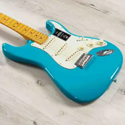 MINT FENDER AMERICAN PROFESSIONAL II STRATOCASTER GUITAR, MAPLE, MIAMI BLUE
