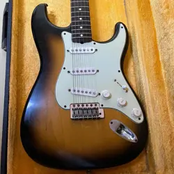STRATOCASTER LACQUER PAINT