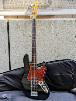 FENDER DELUXE ACTIVE JAZZ BASS MOD SAFE PACKING!