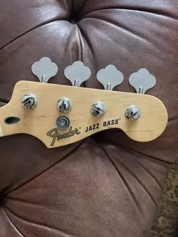 2021 FENDER JAZZ BASS DELUXE MAPLE NECK