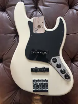 2021 FENDER JAZZ BASS DELUXE LOADED BODY