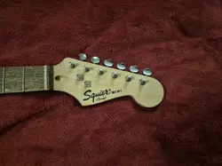 SQUIER BY FENDER MINI STRATOCASTER STRAT ELECTRIC GUITAR NECK 20 FRETS LOADED