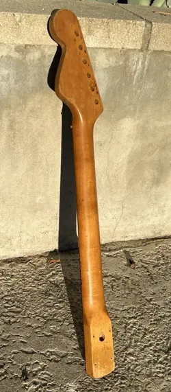 GUITAR NECK VINTAGE