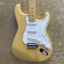 USED 1993 1994 MADE FENDER JAPAN ST72-65 WITH SOFT CASE NO.RG2866