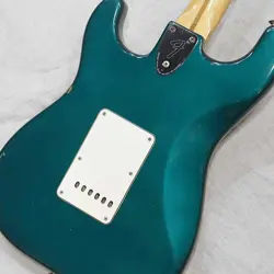 STRATOCASTER '81 REFINISH