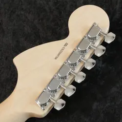 VINTAGE WHITE AMERICAN