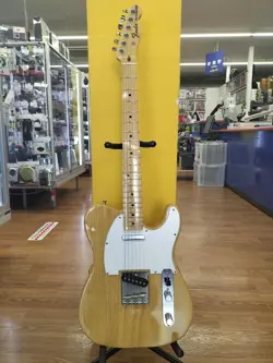 FENDER JAPAN TELECASTER TL-71 ELECTRIC GUITAR MADE IN JAPAN