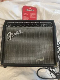 AMPLIFIER CHAMPION 20