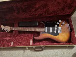 MEXICAN STRATOCASTER PLUS