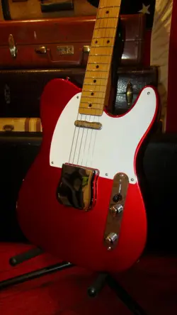 FENDER '57 RE-ISSUE