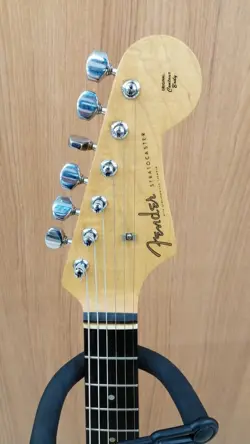 FENDER JAPAN MST-32 3TS ELECTRIC GUITAR