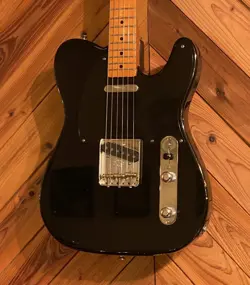 FENDER AMERICAN VINTAGE '52 TELECASTER BLACK 1998 USED 1998 ASH BODY W/HARD CASE