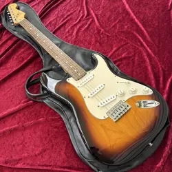 SQUIER BY FENDER STRATOCASTER STD SAFE PACKING!