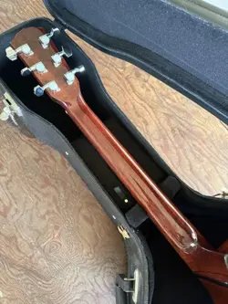 ALL MAHOGANY ACOUSTIC-ELECTRIC