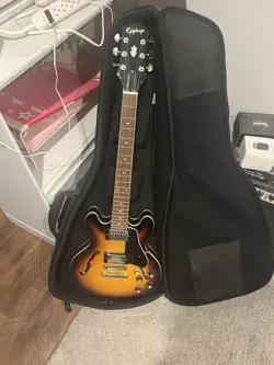 EPIPHONE ES-339 ELECTRIC SEMI-HOLLOWBODY GUITAR VINTAGE SUNBURST AND FENDER AMP