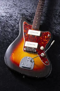 FENDER 1961 JAZZMASTER / 3TONE SUNBURST JACARANDA FINGERBOARD SAFE DELIVERY FROM