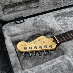 FENDER AMERICAN PROFESSIONAL JAZZMASTER CANDY APPLE RED SAFE DELIVERY FROM JAPAN