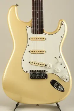 FENDER JAPAN ST72 PEARL WHITE JV SERIAL 1982-1984 STRATOCASTER ELECTRIC GUITAR