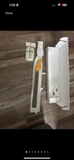 FENDER AMERICAN VINTAGE II AV 1961 STRATOCASTER GUITAR NECK