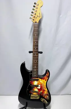 PIRATE STRATOCASTER USED