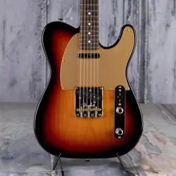 USED 2023 FENDER AMERICAN PROFESSIONAL II TELECASTER, 3-COLOR SUNBURST