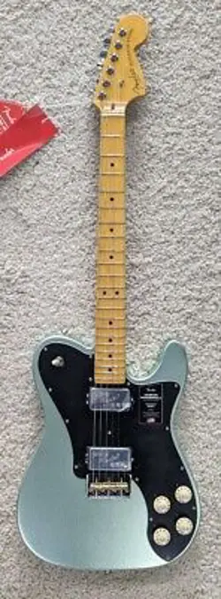 FENDER AMERICAN PROFESSIONAL II TELECASTER DELUXE, MYSTIC SURF GREEN W/CASE