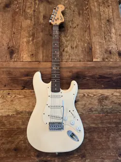 INFINITY STRATOCASTER GUITAR