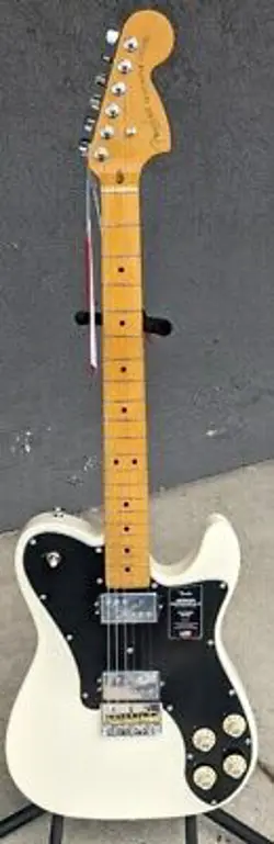 FENDER AMERICAN PROFESSIONAL II TELECASTER DELUXE GUITAR, OLYMPIC WHITE, W/CASE