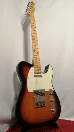GUITAR 19716