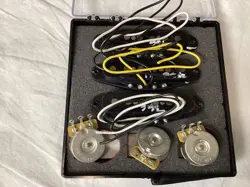 NOISELESS STRATOCASTER GUITAR