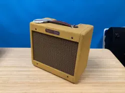 5-WATT GUITAR AMP
