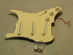 GENUINE FENDER SQUIRE LOADED  3 HOLE PICKGUARD  WORKING ELECTRONICS 2015