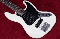 USED FENDER / MODERN PLAYER JAZZ BASS V WHITE 4.895KG CGF1312423 GIVE SAFE DELIV
