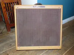 1958 VINTAGE FENDER BASSMAN GUITAR AMP