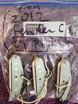 69 GUITAR PICKUPS