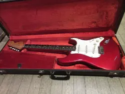 FENDER 1966 STRATOCASTER