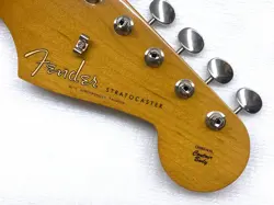 FENDER STRAT MIM