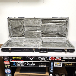 BLACK ROAD RUNNER HARDSHELL CASE FITS FENDER STRAT / TELE SIZED ELECTRIC GUITAR