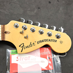 FENDER AMERICAN SPECIAL STRATOCASTER ROSEWOOD NECK - LARGE HEADSTOCK USA STRAT