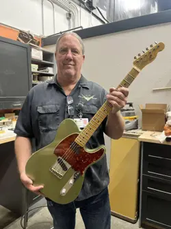 TELECASTER JOURNEYMAN RELIC