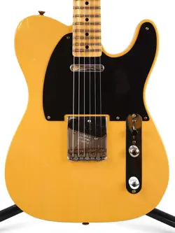 FENDER CUSTOM SHOP 1952 TELECASTER JOURNEYMAN RELIC MAPLE NECK AGED NOCASTER
