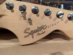 GENUINE FENDER SQUIER STRAT NECK MAPLE FRETBOARD AFFINITY GUITAR TUNERS OEM