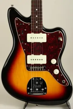 FENDER  JAPAN TRADITIONAL 60S JAZZMASTER 3-COLOR SUNBURST 2023