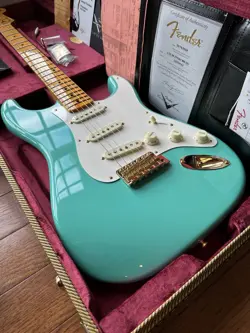 59 STRATOCASTER LTD