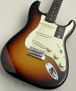 FENDER AMERICAN VINTAGE II 1961 STRATOCASTER 3-COLOR SUNBURST #V2443487 #GGD04
