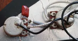 FENDER STRATOCASTER 50'S