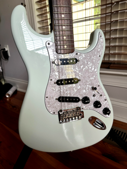 60'S STRAT SONIC